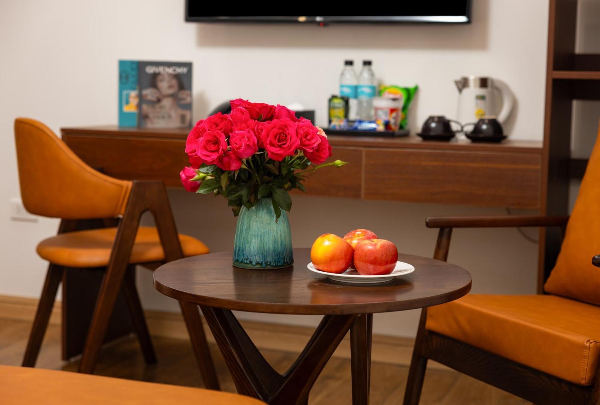 Casa Valentina Hanoi Hotel Zewnętrze zdjęcie