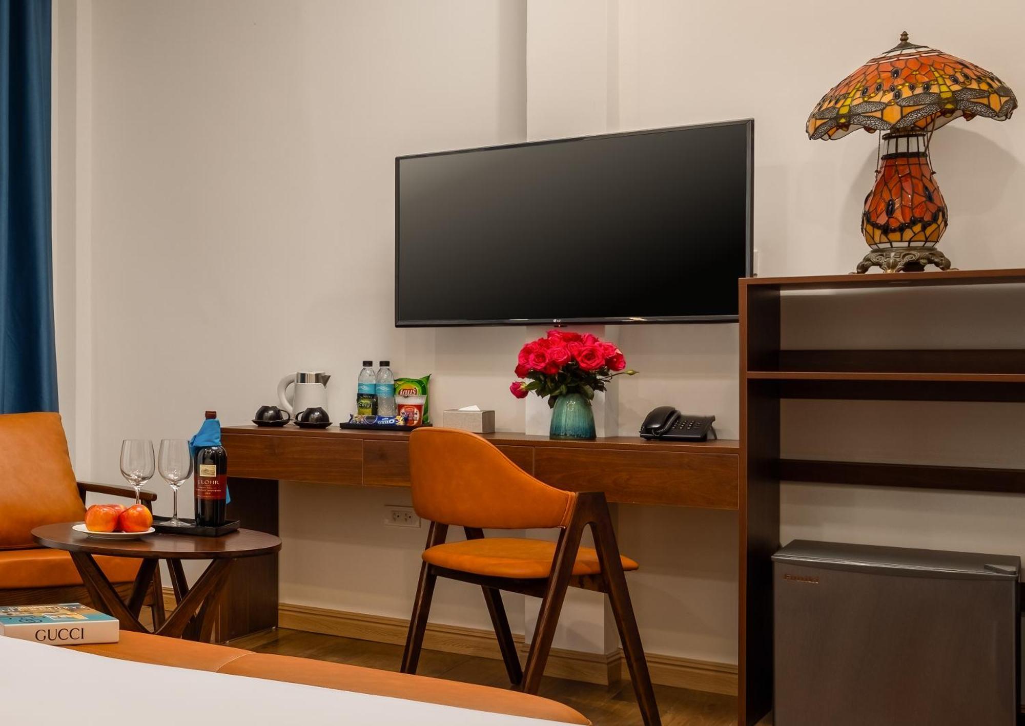 Casa Valentina Hanoi Hotel Zewnętrze zdjęcie